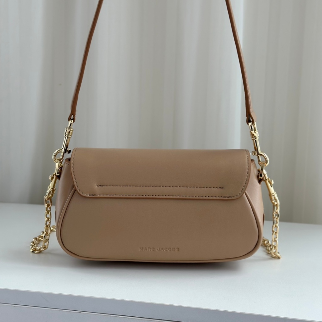 The Clover Small Shoulder Bag Leather Underarm Bag Chain Bag 2P4HSHO35H02