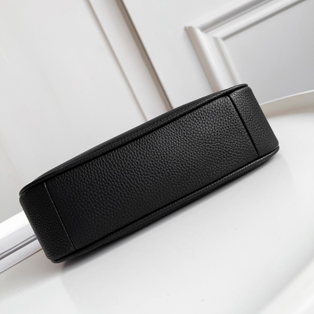 548 209 173 New Tere Underarm Bag Chain Bag Crossbody Bag Shoulder Bag