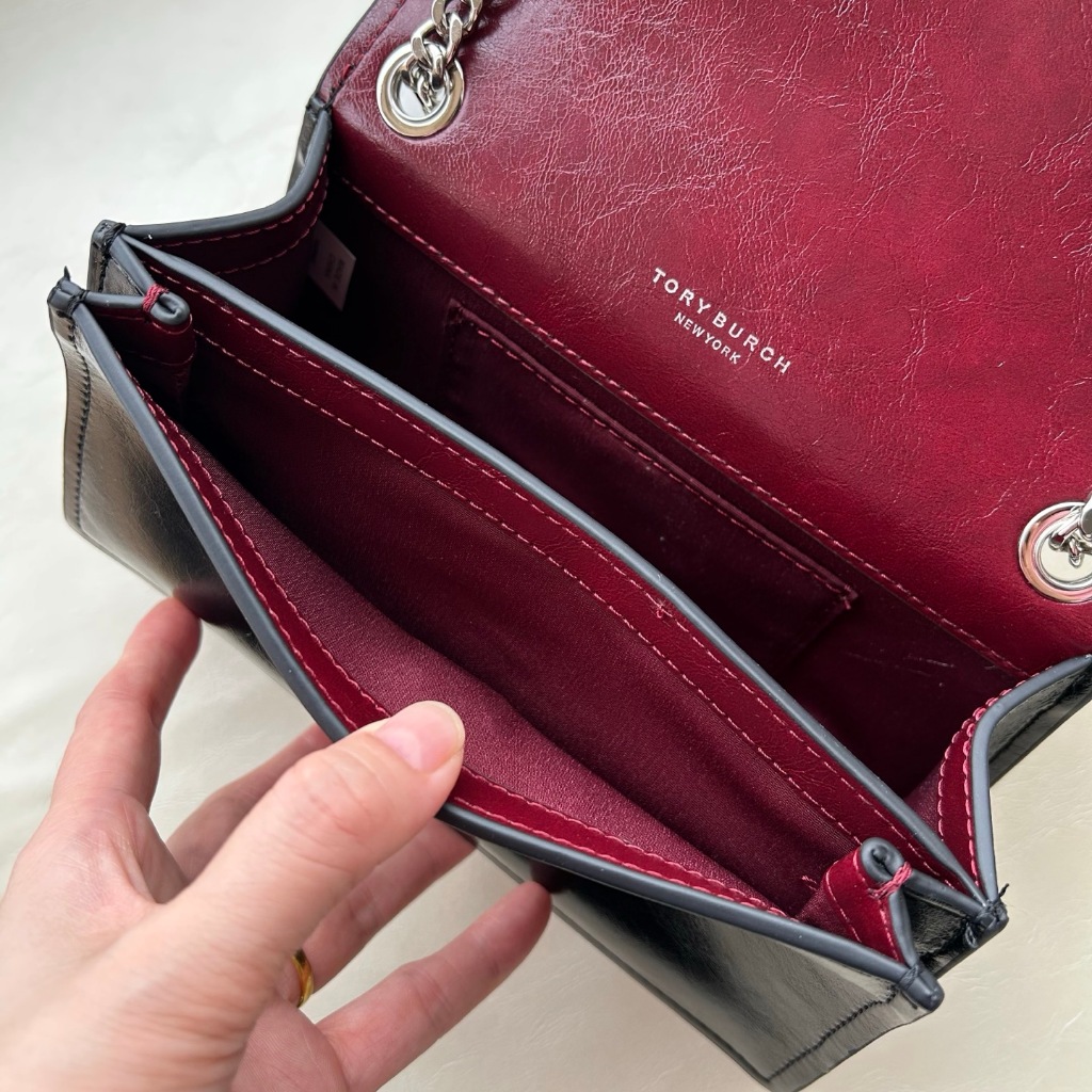 001 2025 Latest mini Kira Series Oil-wax cowhide baguette bag chain bag shoulder bag