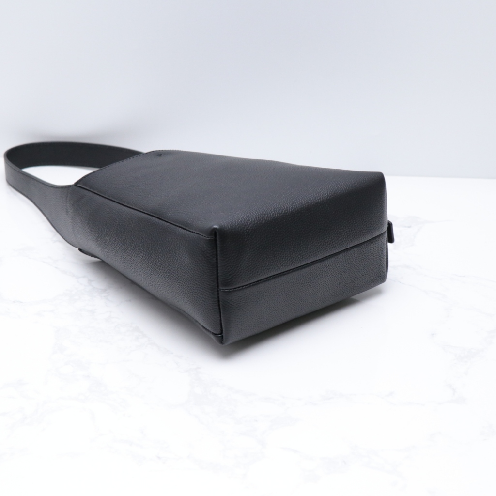 COACH 001 2025 Latest Romy Pebbled Hobo Bag Shoulder Bag Bucket Bag