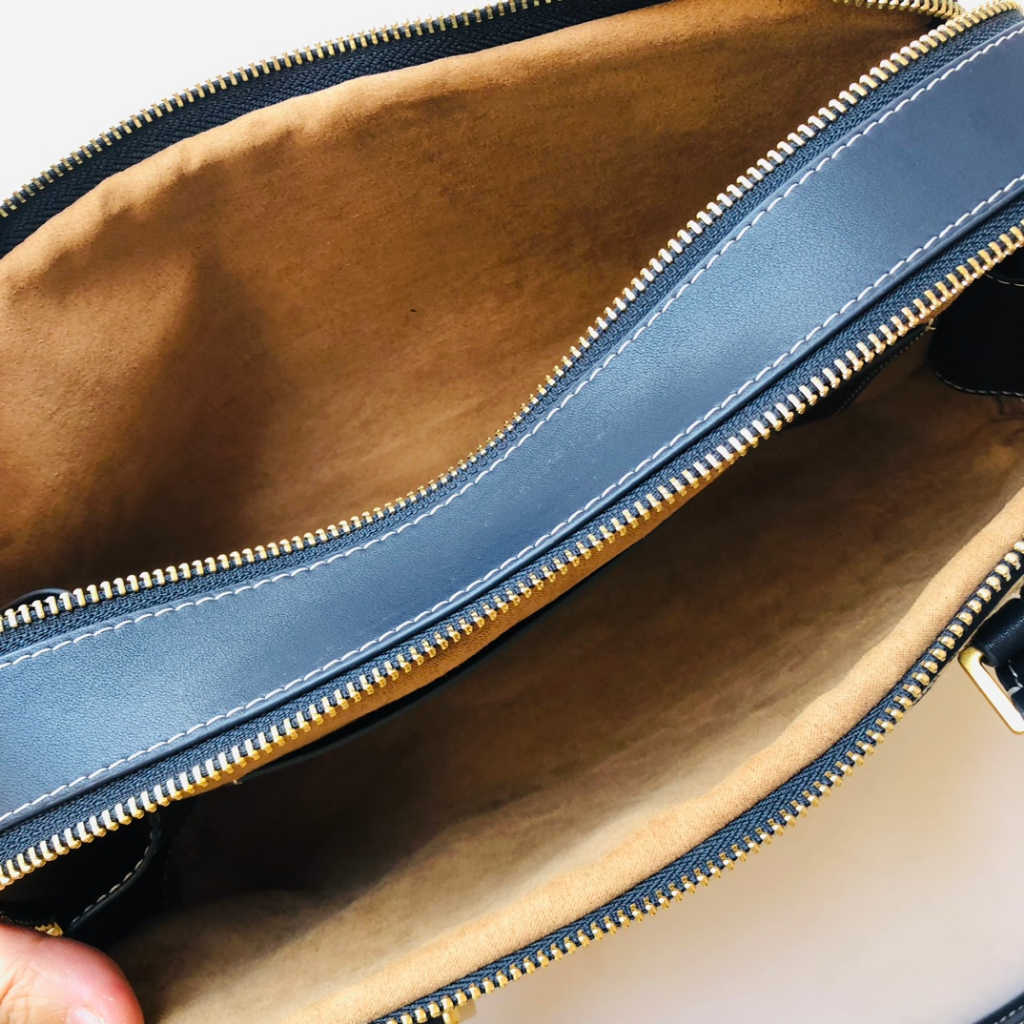 001 152456 The latest T Monogram Handbag