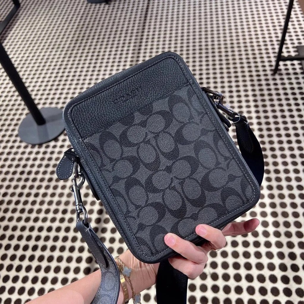 COACH Men's Mobile Phone Bag