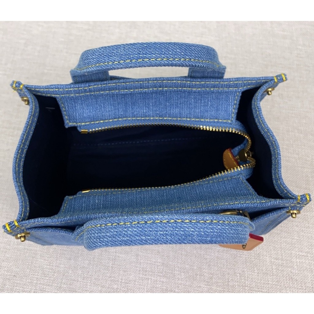 Coach Tote  Sling Messenger Bag