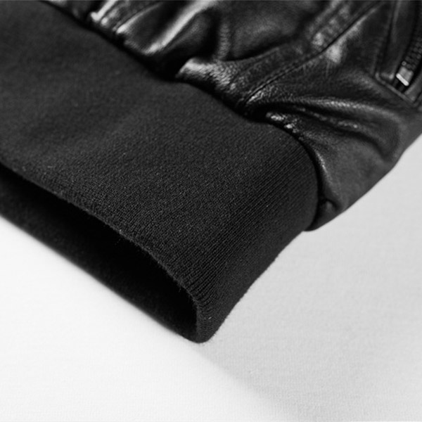 DAMES MOTO BIKER JAS VAN PU KUNSTLEER MET AFNEEMBARE CAPUCHONN GERIBBELDE MANCHET EN PLUCHE VOERING