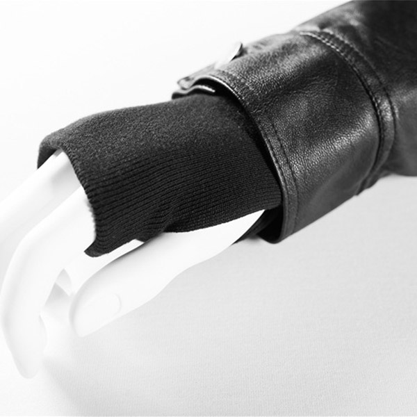 DAMES MOTO BIKER JAS VAN PU KUNSTLEER MET AFNEEMBARE CAPUCHONN GERIBBELDE MANCHET EN PLUCHE VOERING