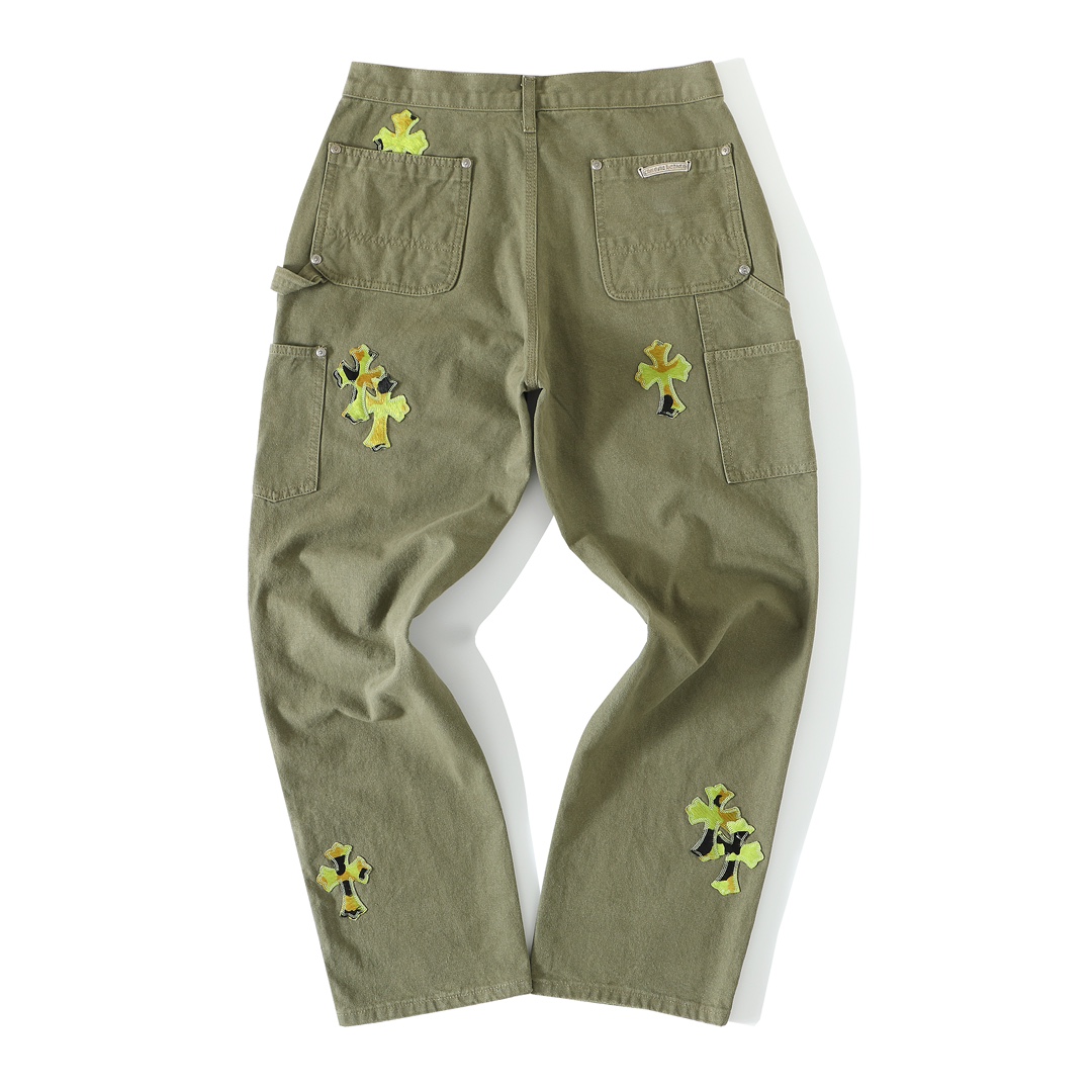 CH Leopard Print Military Green Cargo Pants, a VVIP exclusive. The leopard print is made from a special horsehair material. The fabric is also the same B01 cargo pants fabric, which undergoes 4-5 heavy washing and distressing processes. Finally, a ho