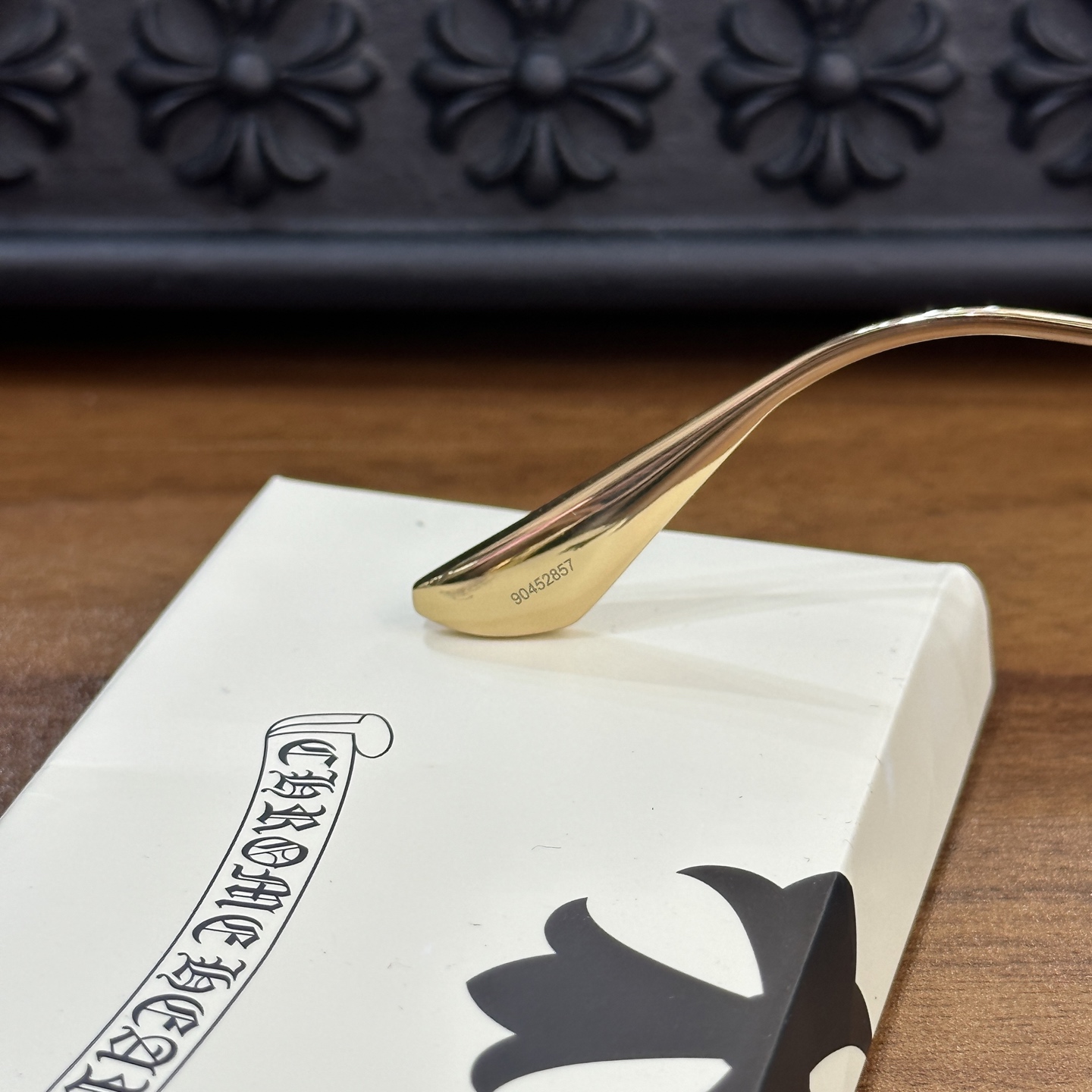 CH Sword Eyeglasses Model: CLOACOSize: 53-22-145