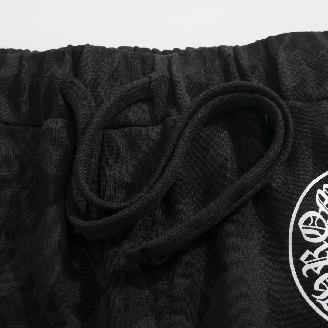 CH Chrome Hearts Patterned Shorts SetCustom patterned cross fabric, horseshoe print on the front, traditional Chinese font print, drawstring designSizes S, M, L