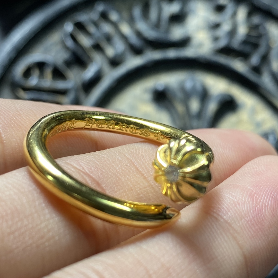 Authentic KkChrome Hearts 22k Gold Single Diamond Cross Flower Open Nail Ring