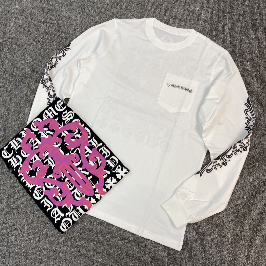 Chrome Hearts 23FW New Arrival Sanskrit Sword Long-Sleeved ShirtFurniture: Custom-woven and dyed 40% count 230g pure cotton, single-sided reactive dyeing. The entire garment features a hand-printed thermosetting ink, resulting in a slightly matte f