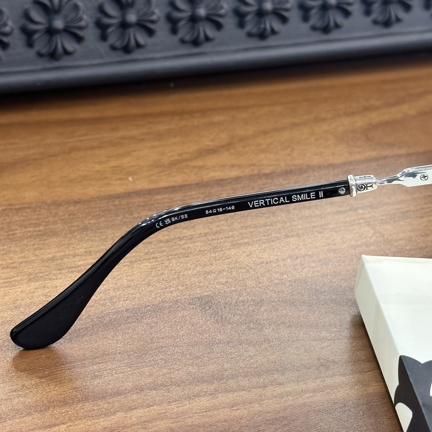 CH Sunglasses Model: Smile IIMaterial: 925 SilverSize: 54 (18-146mm)