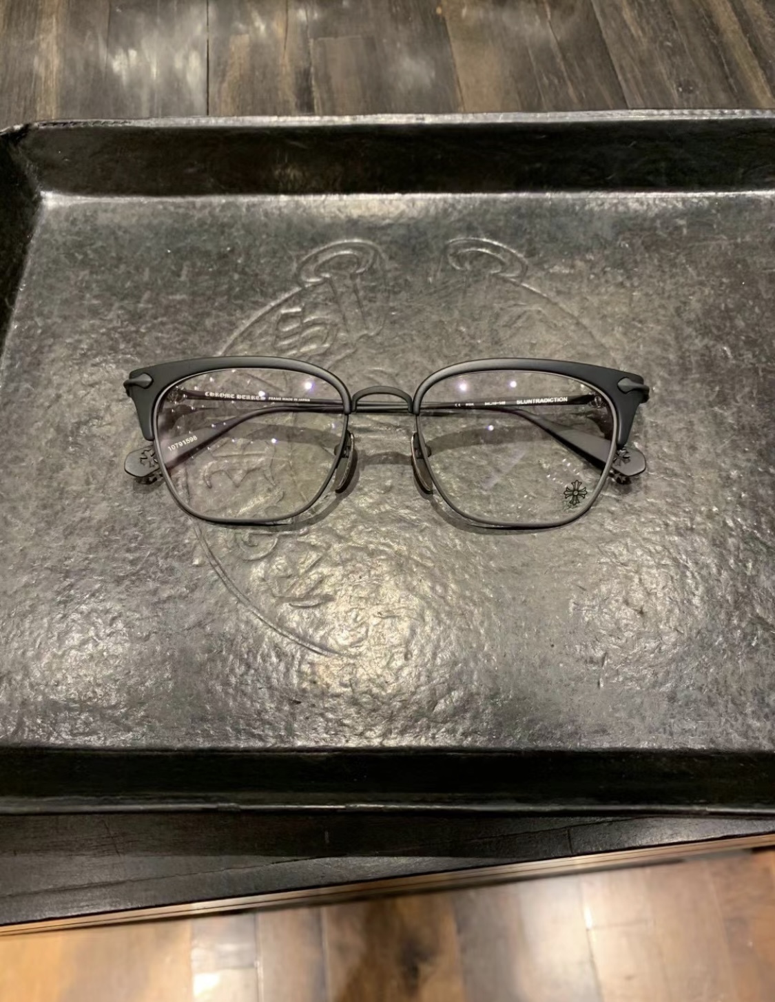 The only one available online: Matte Black Xue Zhiqian925 Silver AccessoriesShipping in mid-August