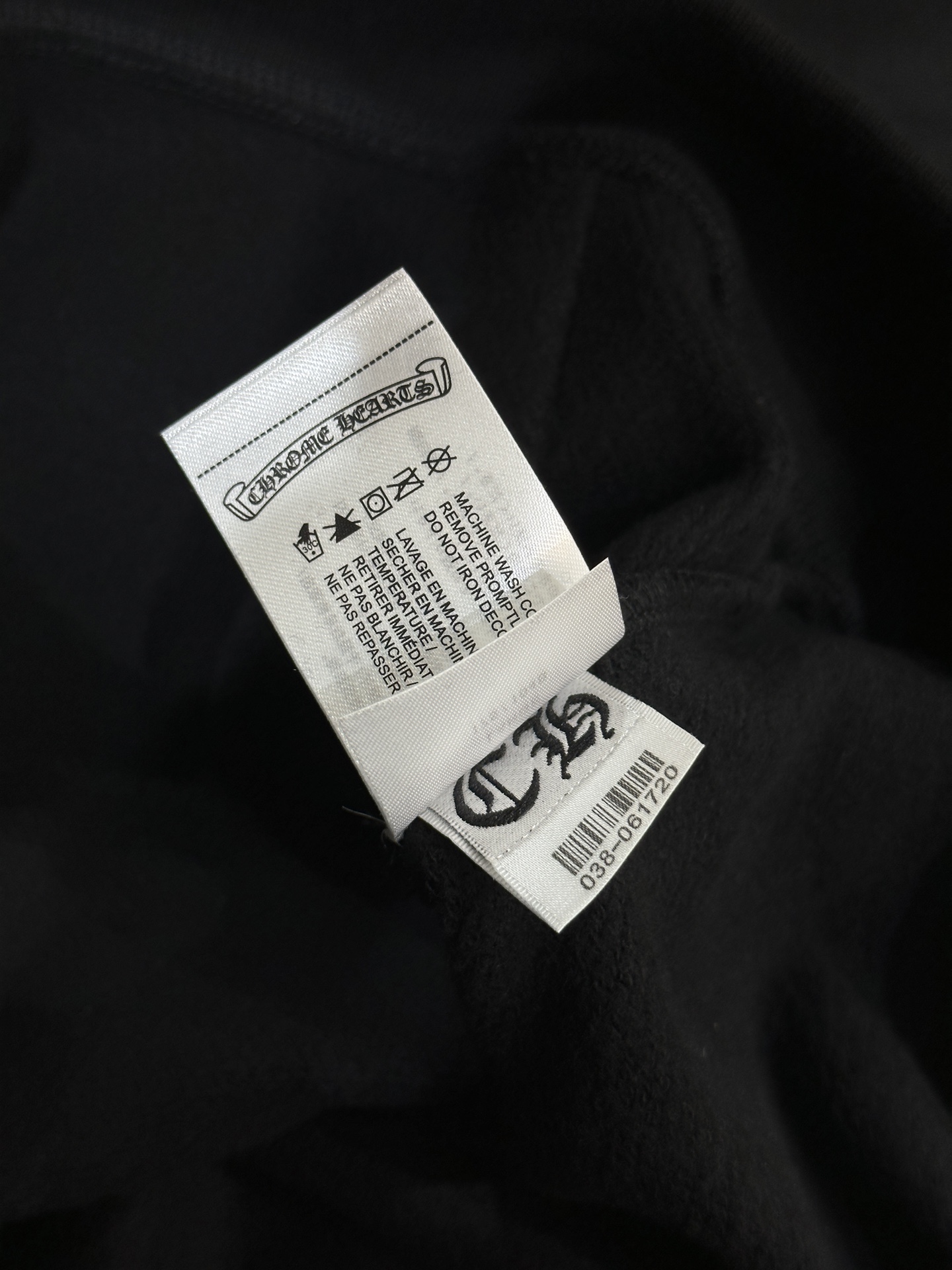 Chrome Hearts x Deadly Doll Latest Collaboration: Graffiti Horseshoe Zipper HoodieSize: S M L XL