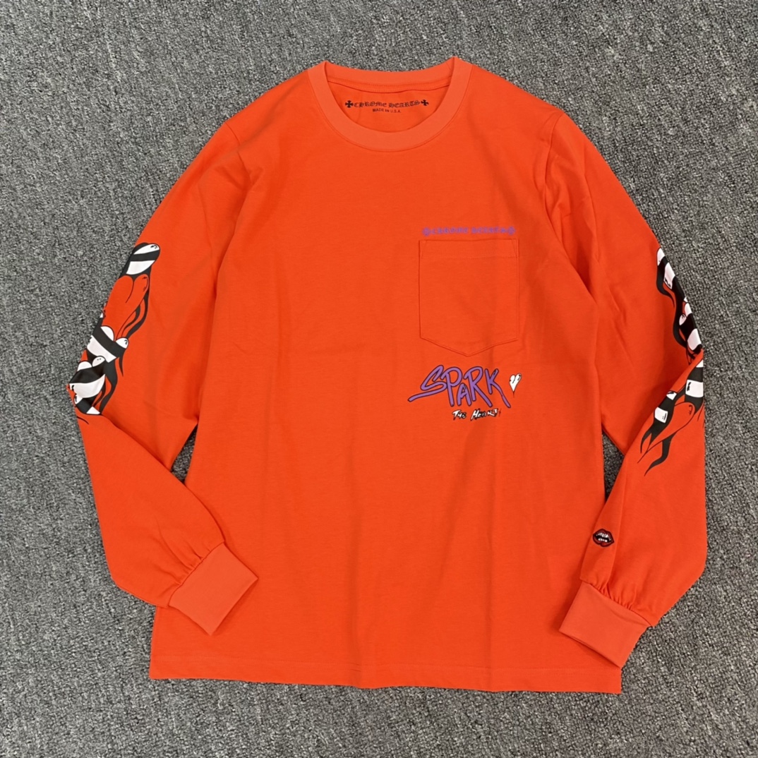 Chrome Hearts' latest Mattyboy series long-sleeved shirt. Made from custom-dyed pure cotton orange-red fabric, printed with imported inks for a three-dimensional effect. The complex coloring process results in high costs. Custom-made to order, perfec