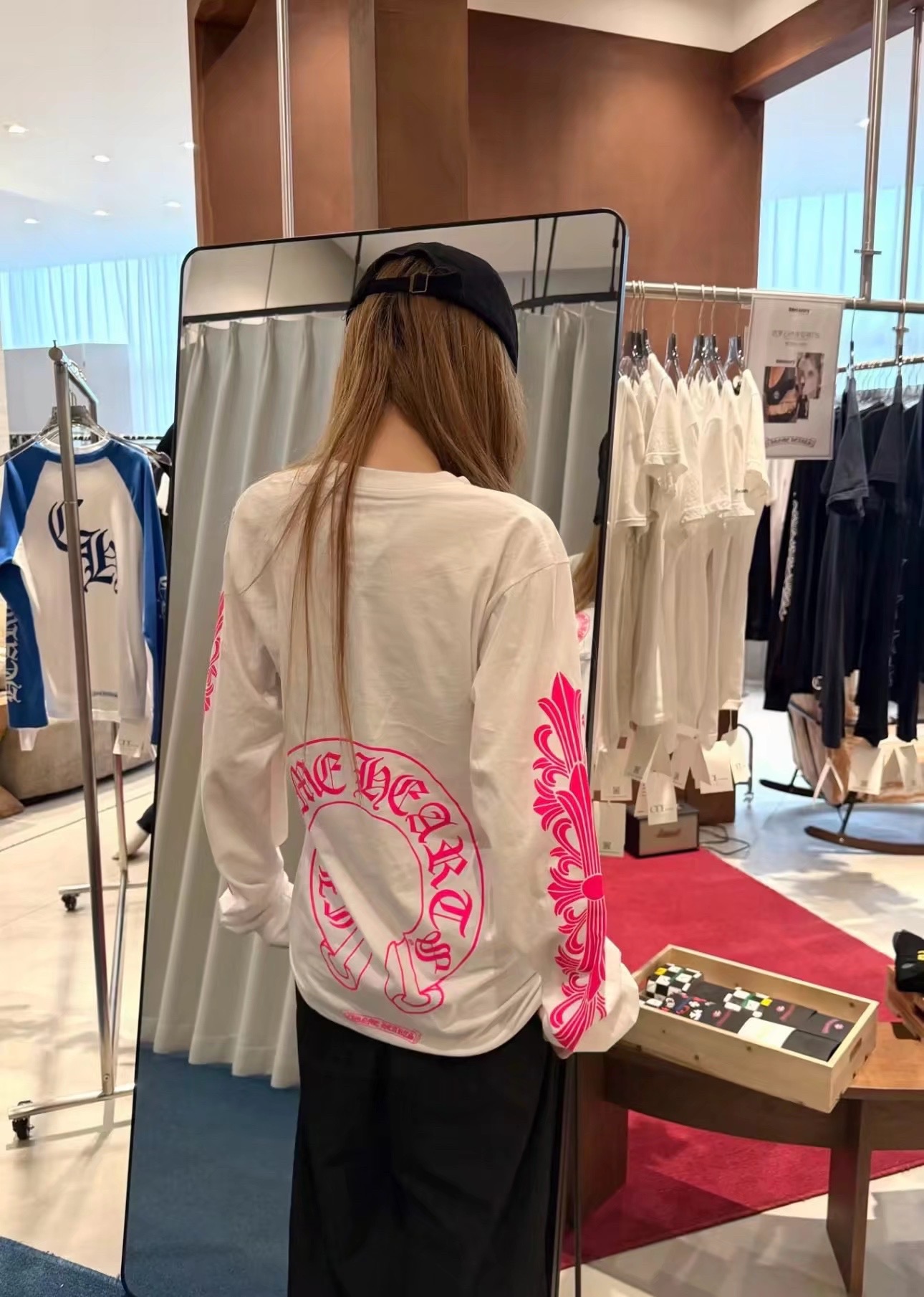 Chrome Hearts Pink Double-Sleeve Cross Vine Back Horseshoe T-Shirt, White Long-SleeveSize: S M L XL