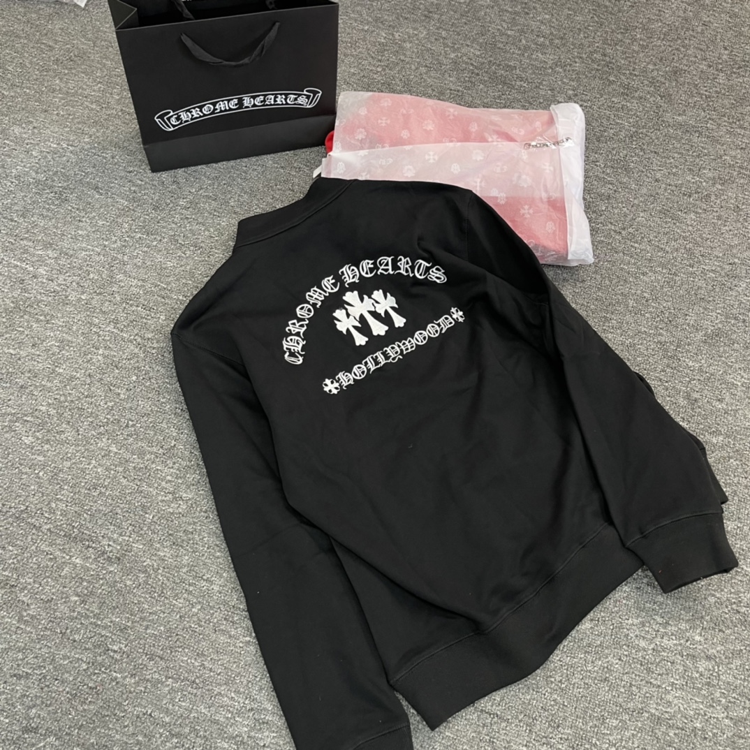 Standard package includes: matching YB tissue paper. Tote bag sold separately.