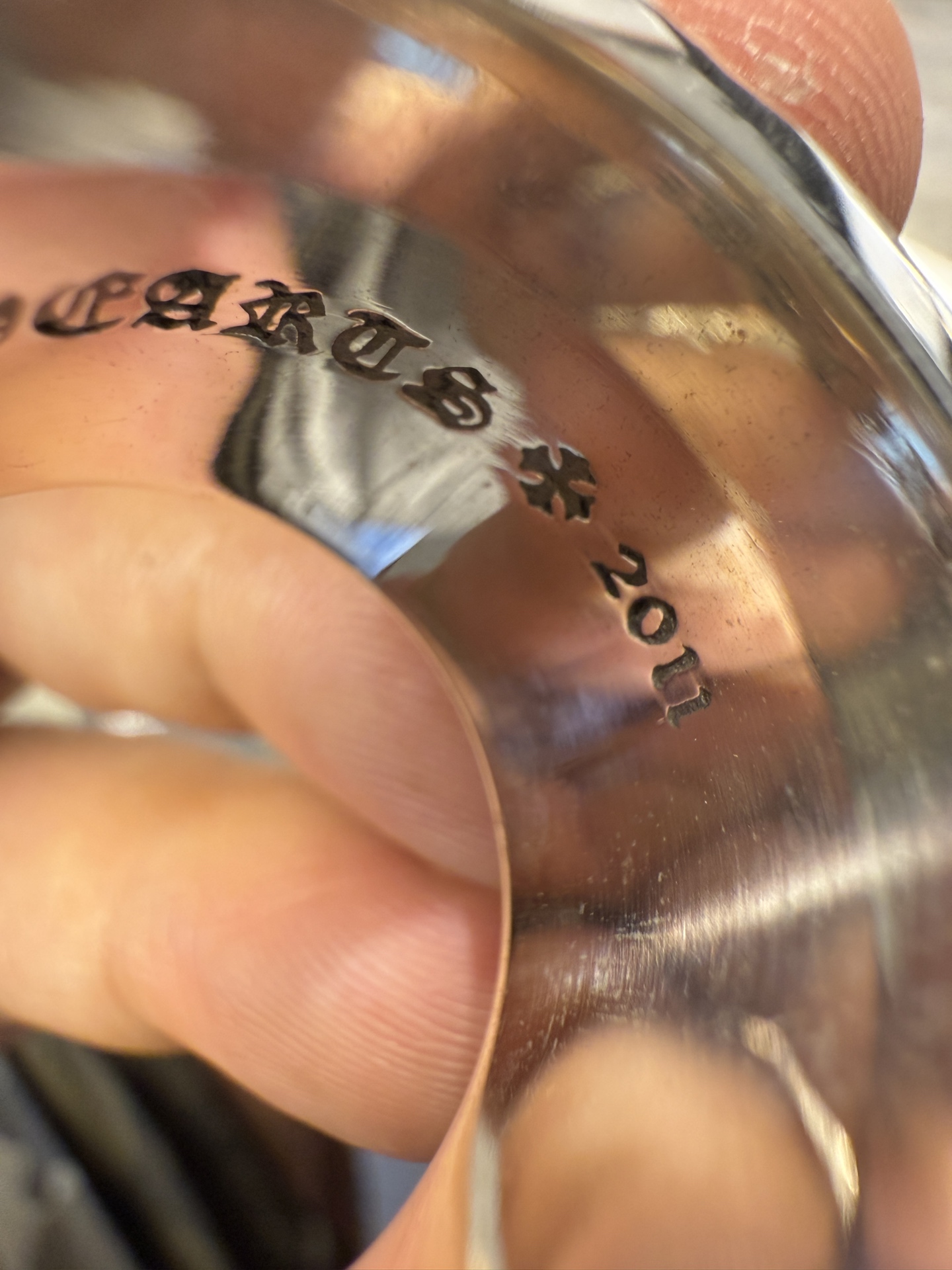 Three-layered cross flower pattern ring, all sizes in stock.