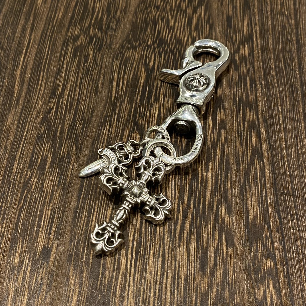 Chrome HeartsKeychain with Flaming Cross and Ring SwordAuthentic replica, genuine antique engraving, anodized texture