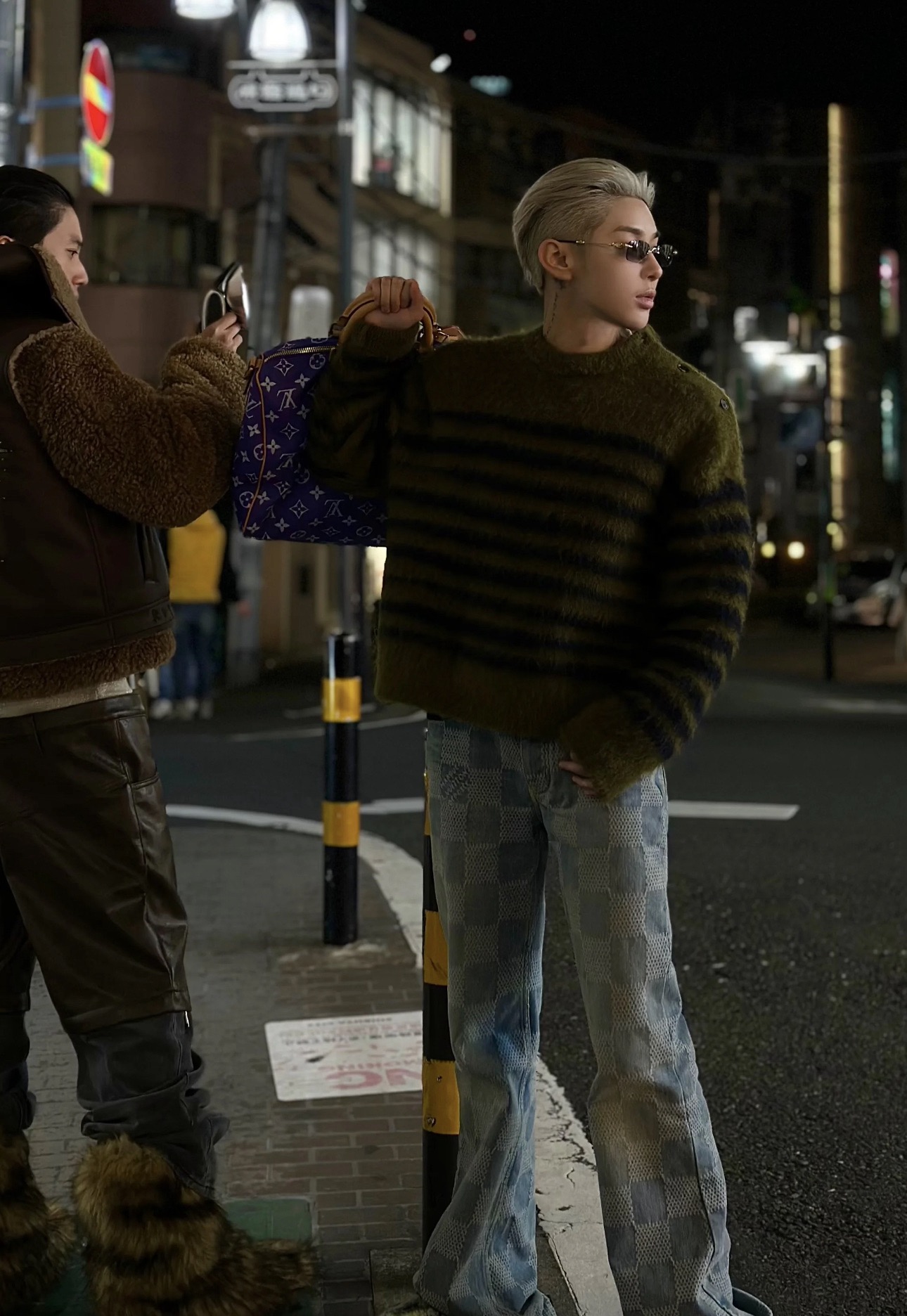 CH Sunglasses Model: Pills III Color: Black/Silver Size: 55-20-144