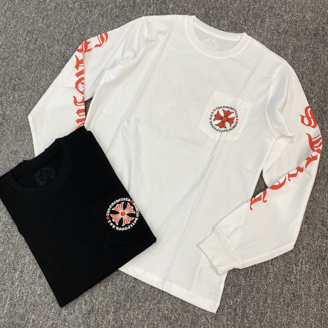Chrome Hearts Circle Red Cross Sanskrit Long-Sleeve GownFurniture: Custom-woven and dyed 40% count 230g pure cotton, single-sided reactive dyeing. The entire garment features a hand-printed thermosetting ink, resulting in a slightly matte finish ra