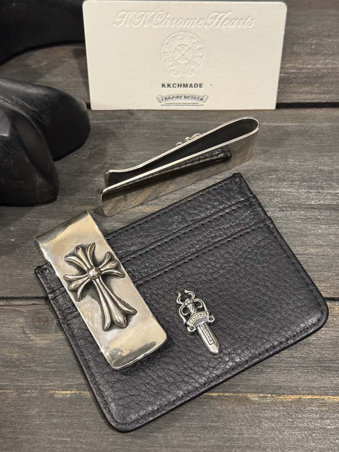 Customer order: Water drop cross wallet + sword card holder