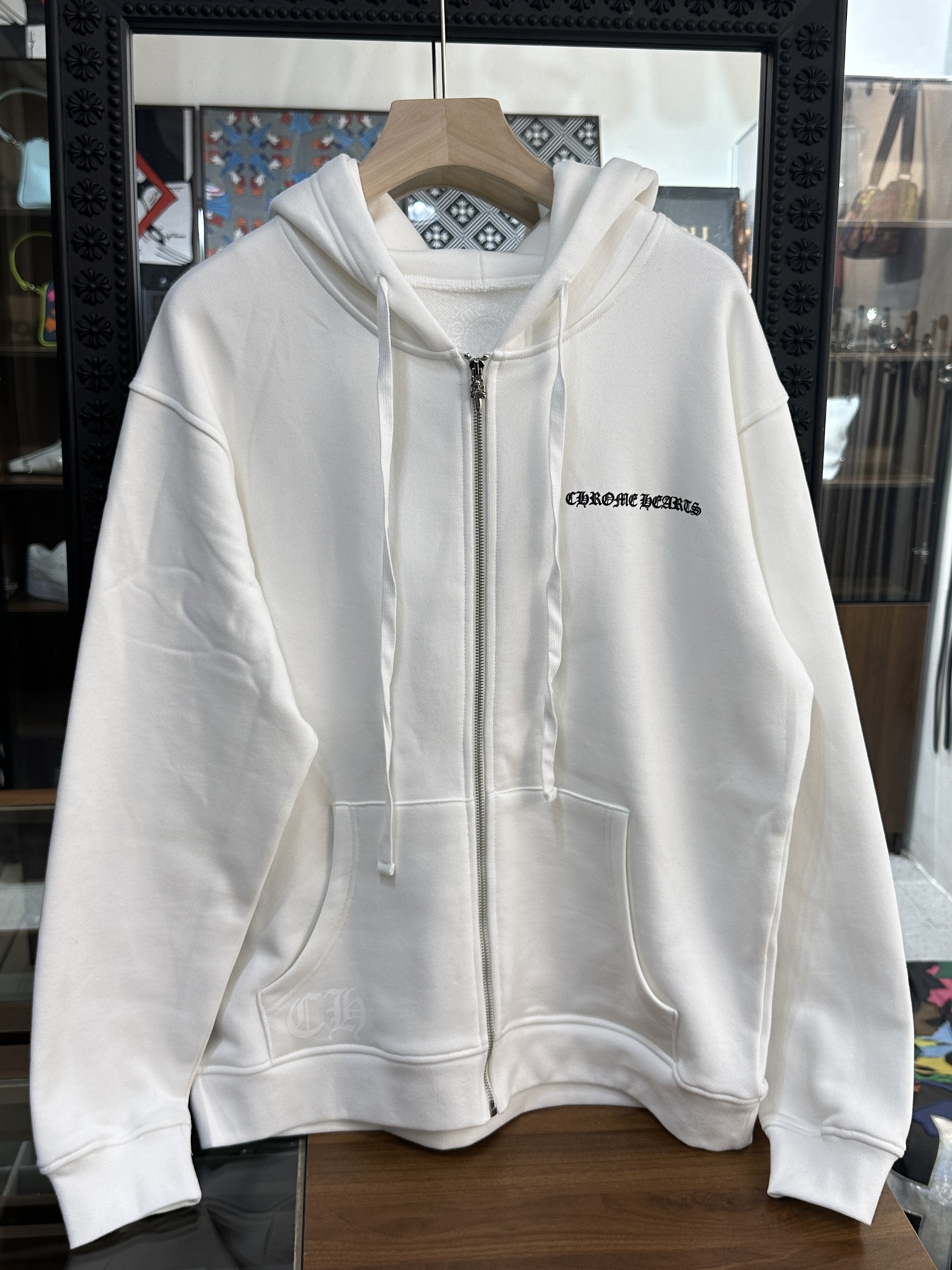 Chrome Hearts Malibu Limited Edition Cross-Patterned Horseshoe Thick Hooded SweatshirtSize: S M L XL