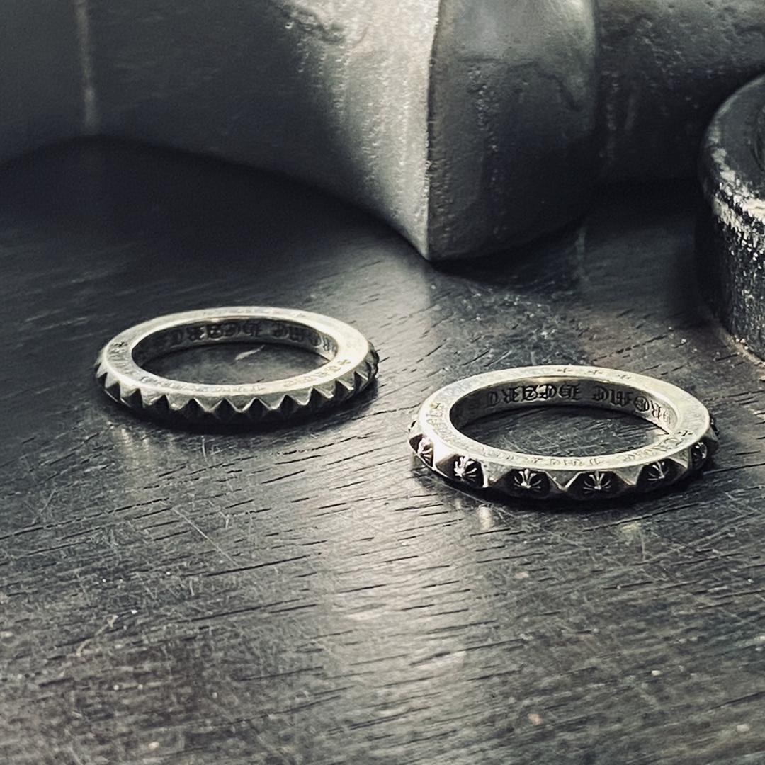 Authentic KK Chrome Hearts ring, delicate studded cross flower design.