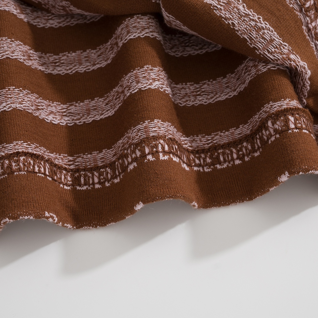 New Arrival: Chrome Hearts C2023FW CH Jacquard Striped Polo Long-Sleeve T-Shirt. Custom-dyed jacquard cross fabric, four colors available. Custom buttons on the neckline, embroidered chest, custom-dyed ribbed fabric. Sizes: S-L. Unisex.