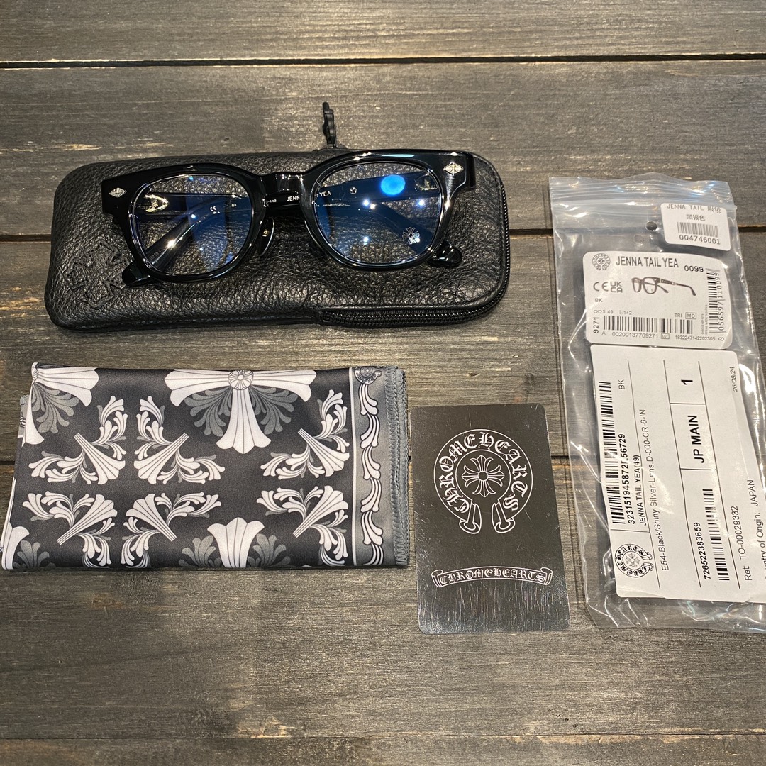 Chrome HeartsJENNATAILYEA Black Frame Long Cross Glasses925 Sterling Silver, Imported Acetate, Large Frame, Perfect for a Natural Look, Suitable for Both Men and Women, Simple and Elegant, Multiple 925 Sterling Silver Adornments, Very Luxurious,