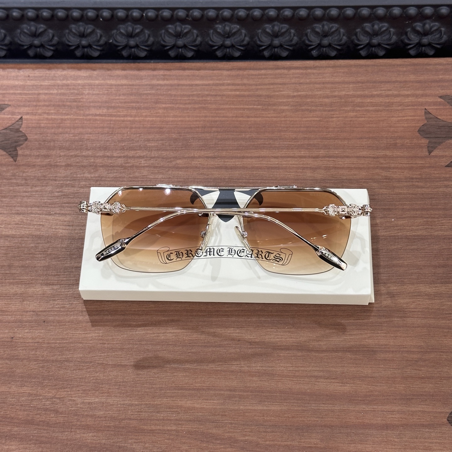 CH Sunglasses Model: STINGER Color: Golden Brown Size: 58-18-147