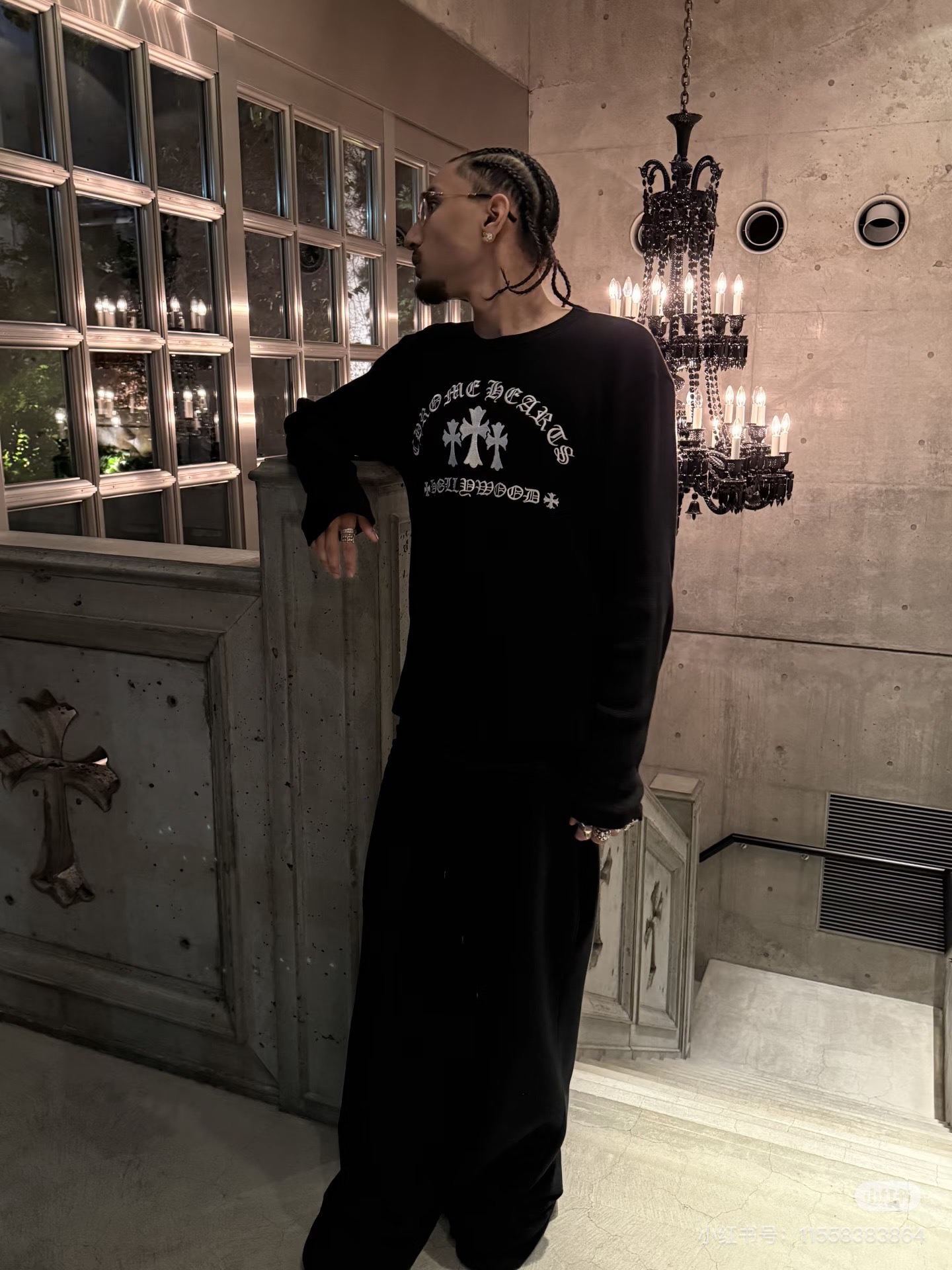 Chrome Hearts Cross Embroidered SweatshirtThe overall quality of the garment is excellent. Cross embroidery is always a top seller.Sizes: S-M-L-XL