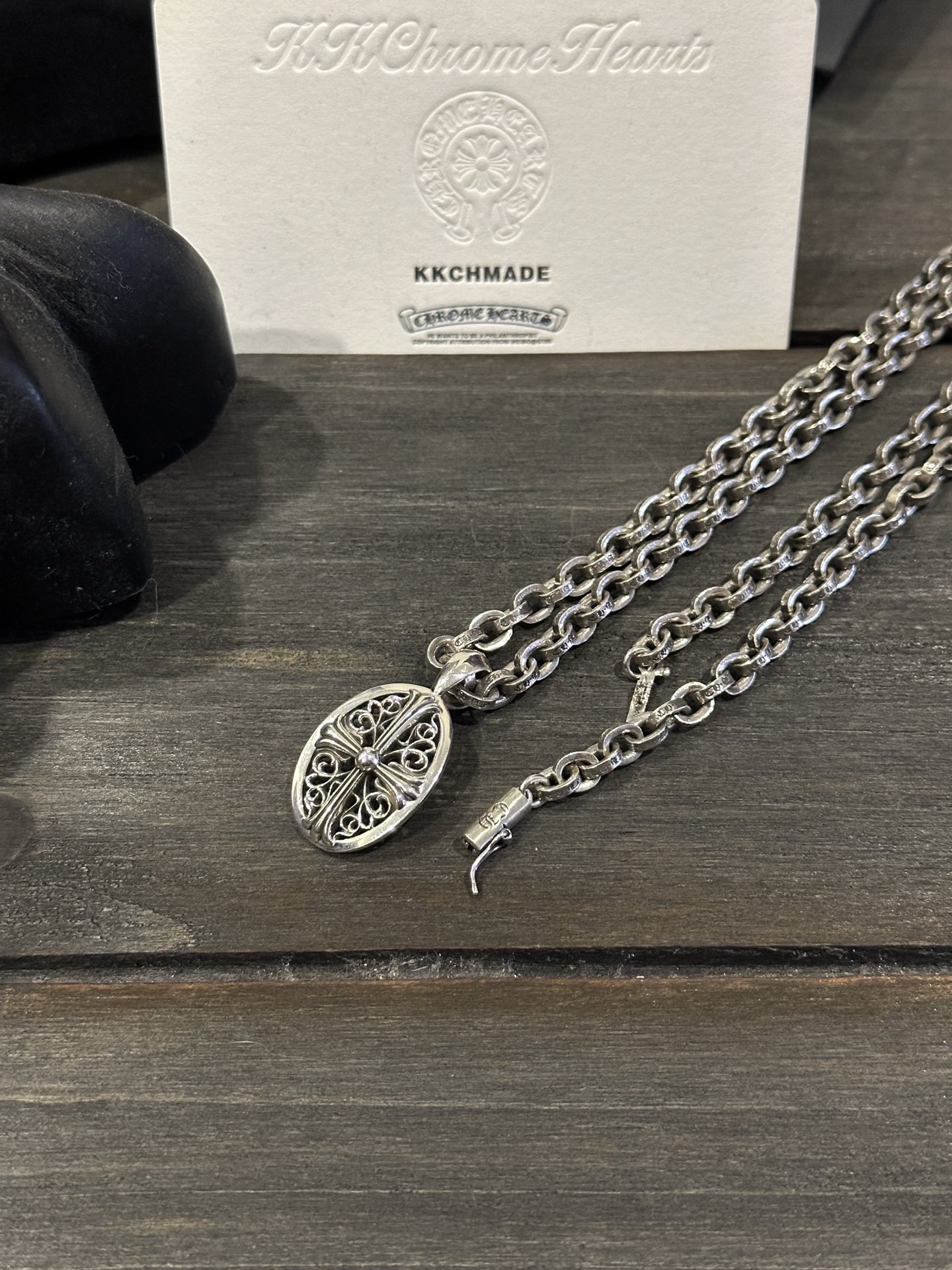 Customer order 📸 vine cross tag + PP letter chain