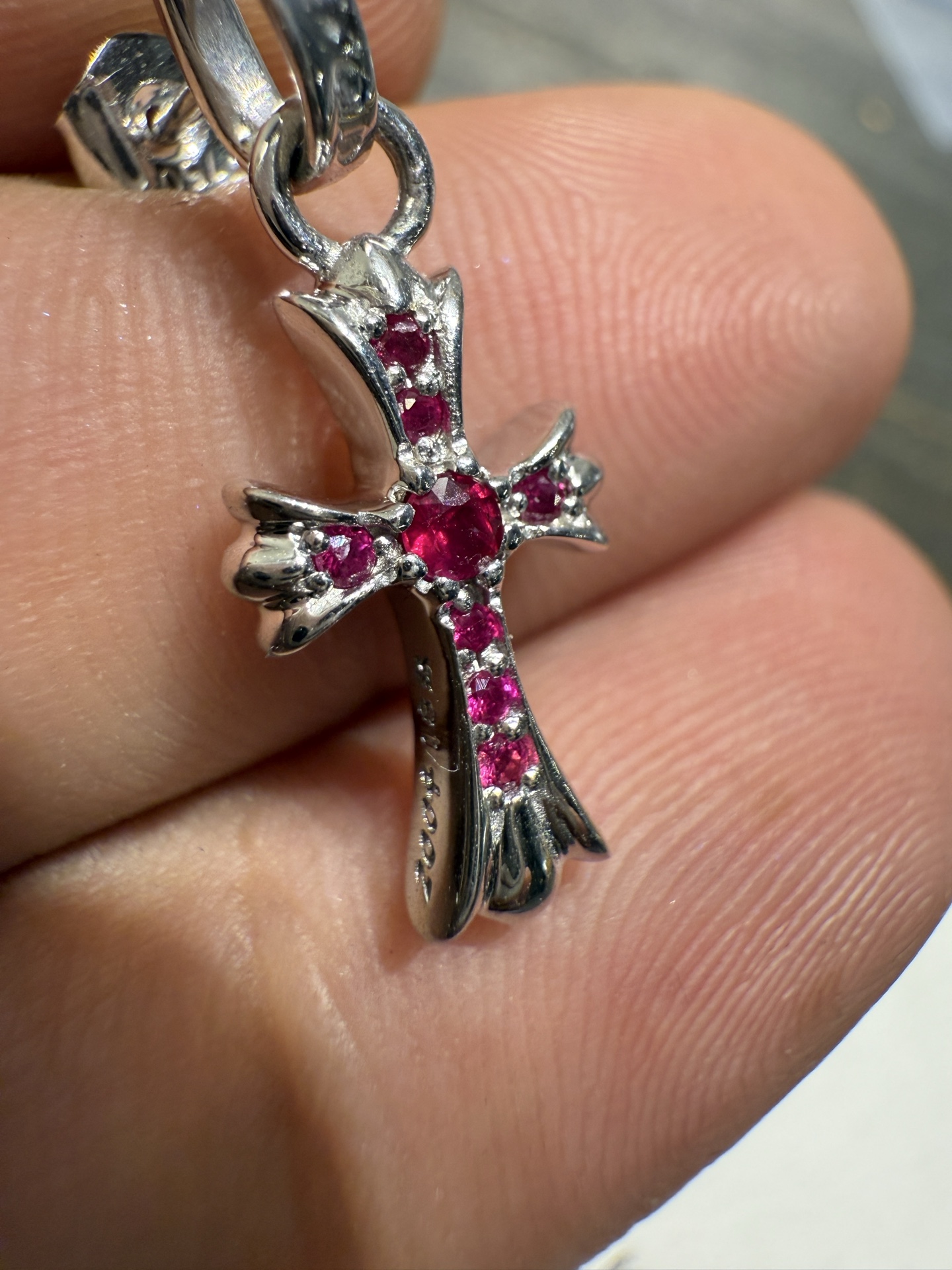 Custom-made 18k gold and ruby ​​babyfat earrings. A perfect graduation piece—exquisite, elegant, and affordable.