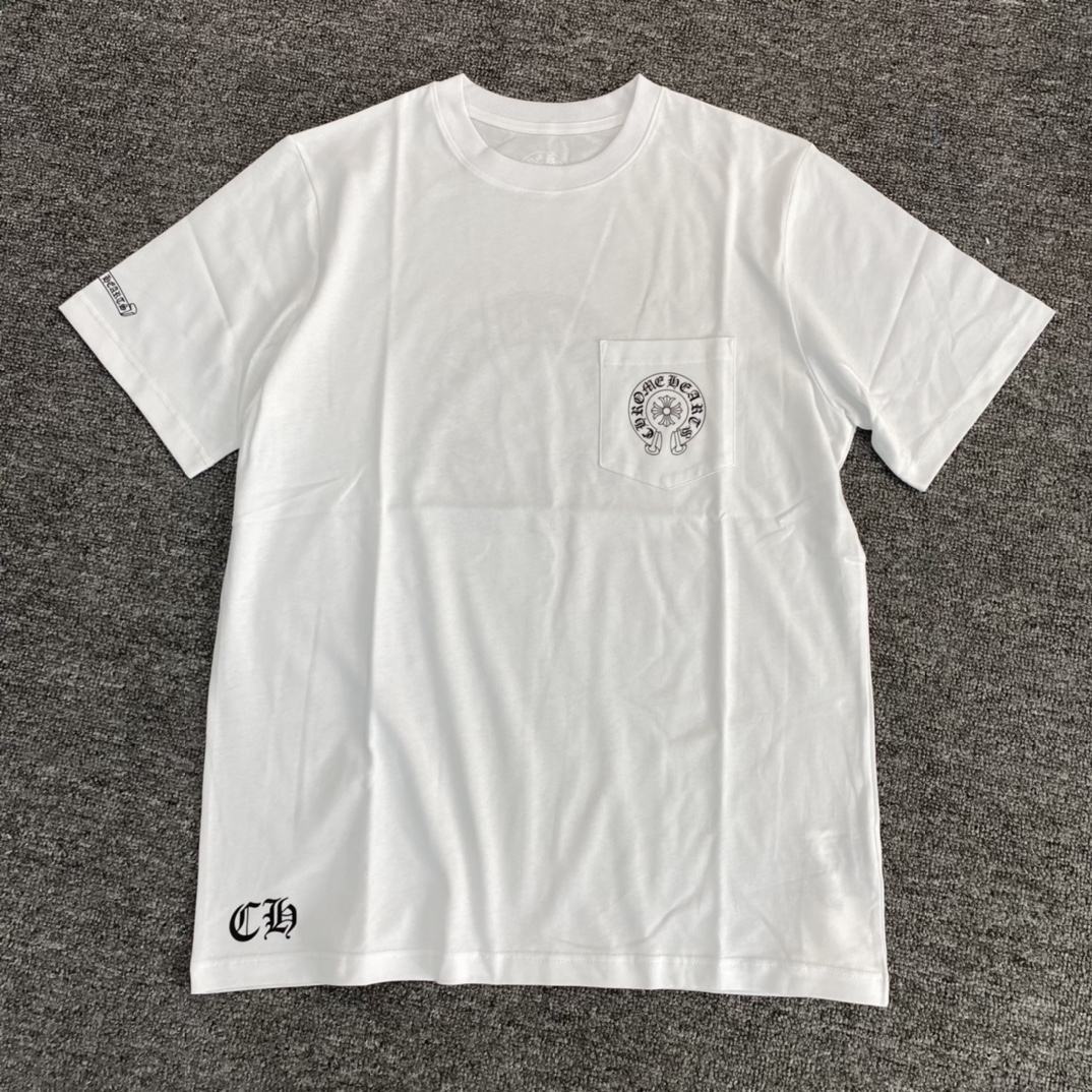 [Classic Reimagined] Chrome Hearts Snowflake Horseshoe Short-Sleeve T-ShirtFabric: Custom-woven and dyed 40% count 230g pure cotton, single-sided reactive dyeing. The entire garment features a hand-printed thermosetting ink. Bulk stock available. Un