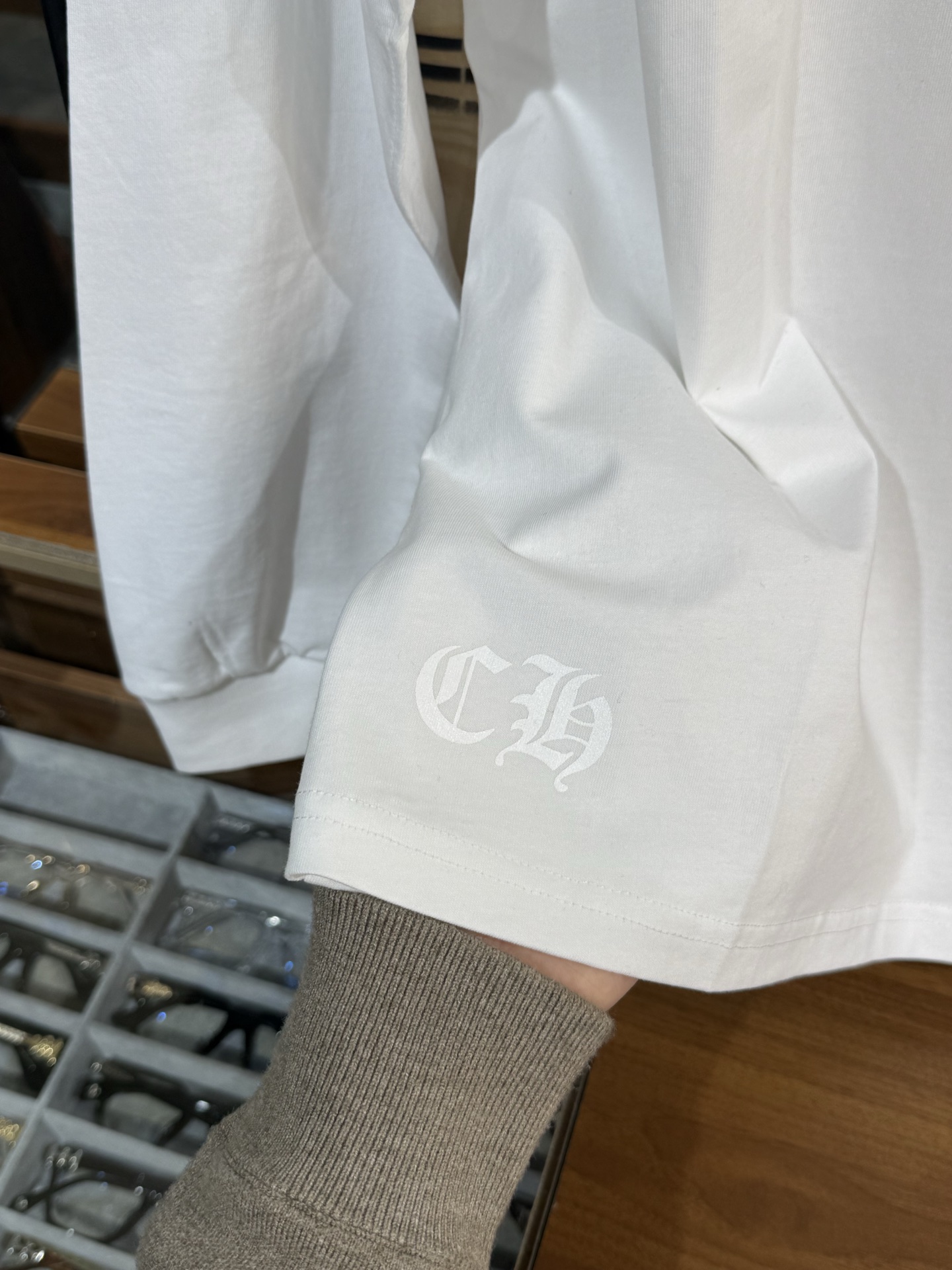 Chrome Hearts Hawaii Limited Edition White Long-Sleeve T-ShirtSize: S M L XL