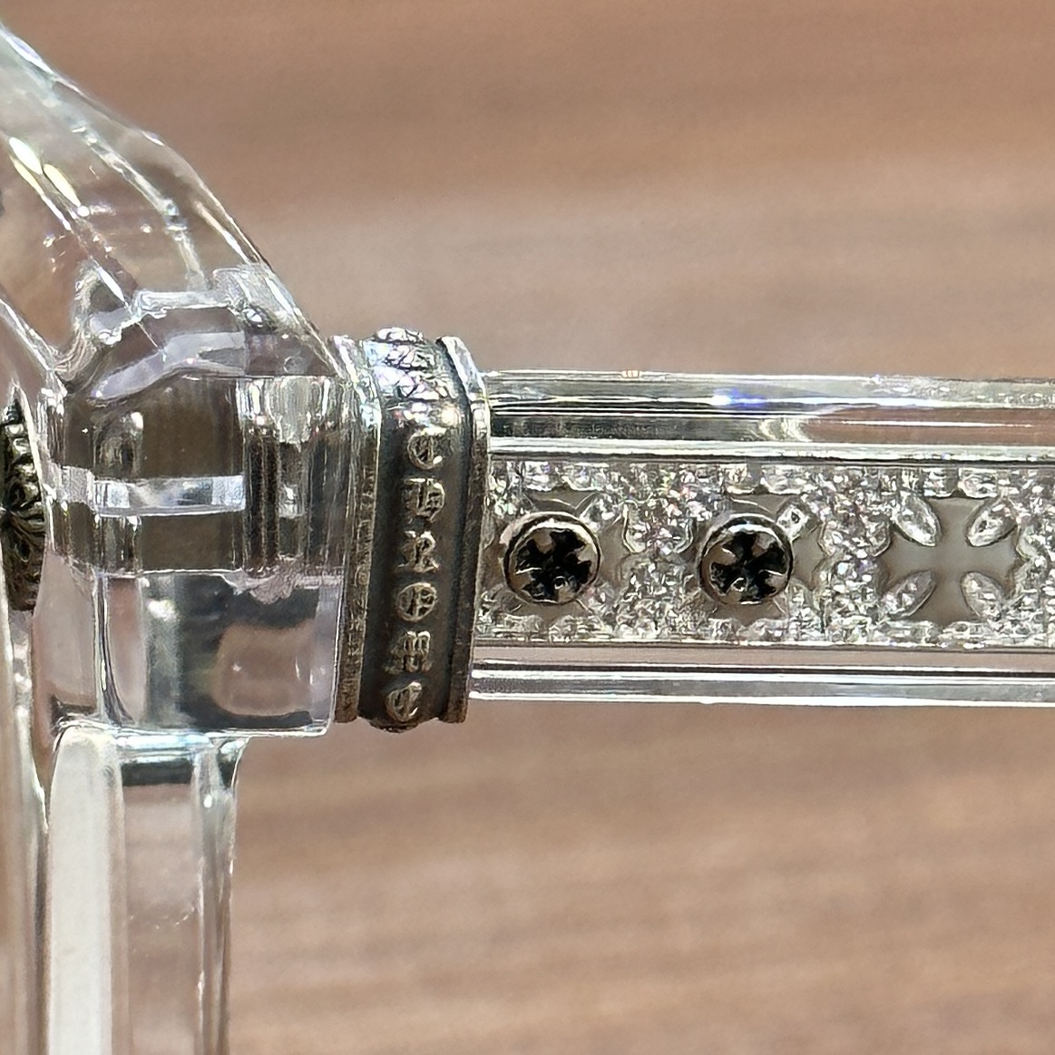 CH Eyeglasses Model: AMBIDIXTROUSSize: 53-21-151