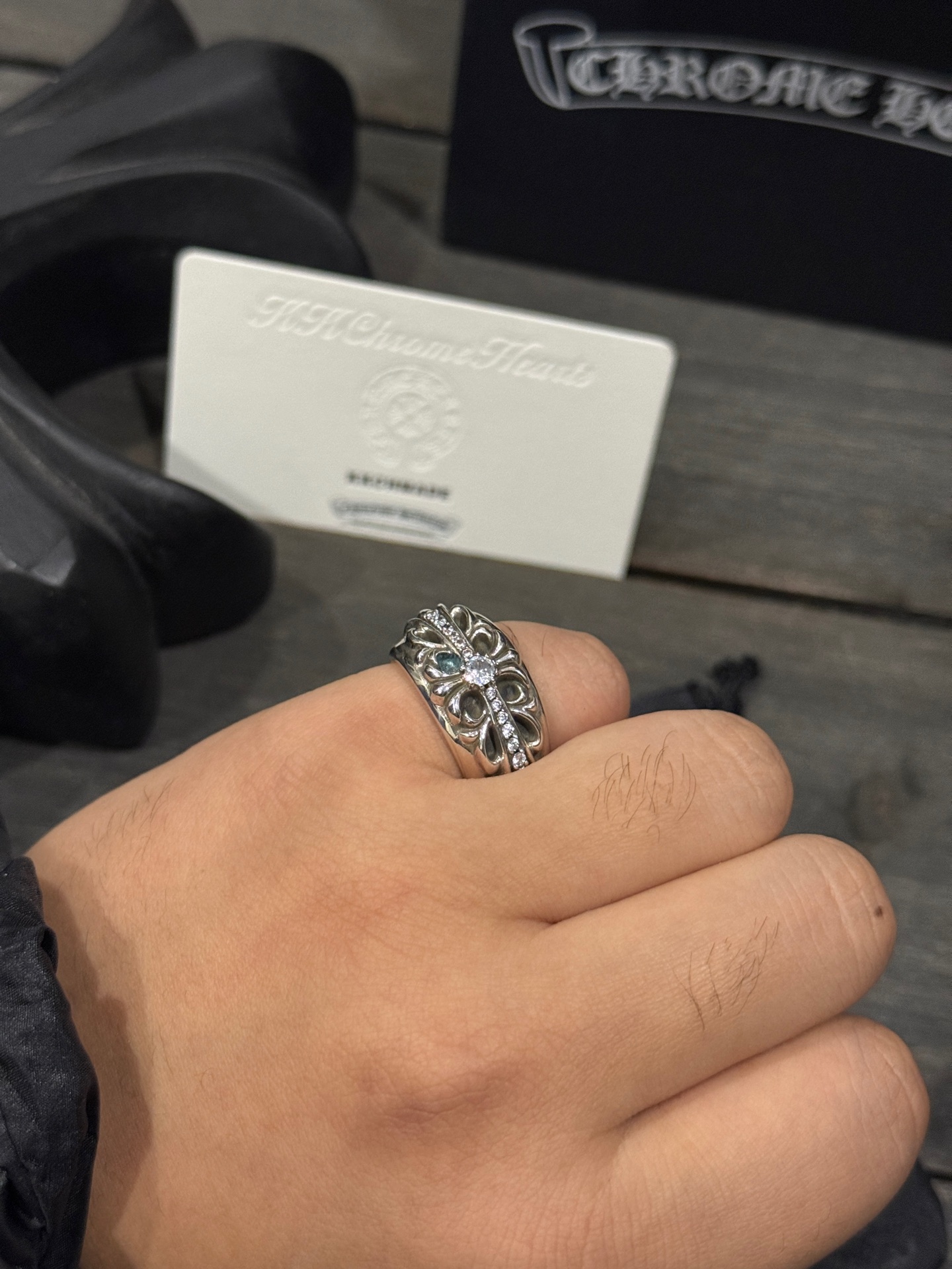 Ordered medium-sized Keeper ring fully encrusted with diamonds