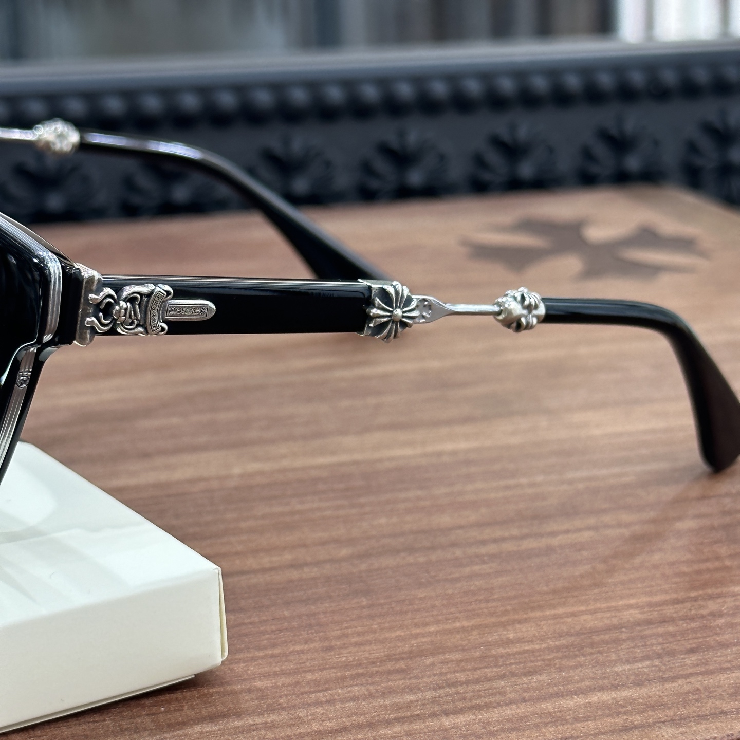 CH Eyeglasses Model: DUCK BUTTERSize: 52-21-152