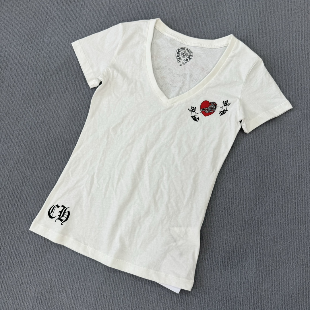 Chrome Hearts Vintage Bestseller V-Neck Women's Limited Edition Short-Sleeve T-ShirtMade with custom-dyed Yb pure cotton fabric, soft and delicate, complete with matching neckline sizesSizes: S M L
