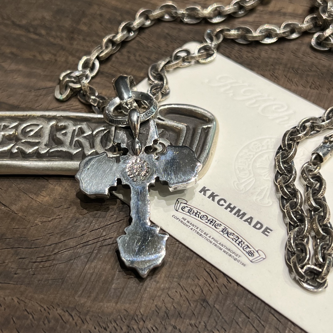 Customer order 📸 Moissanite full diamond flame cross + PP letter chain