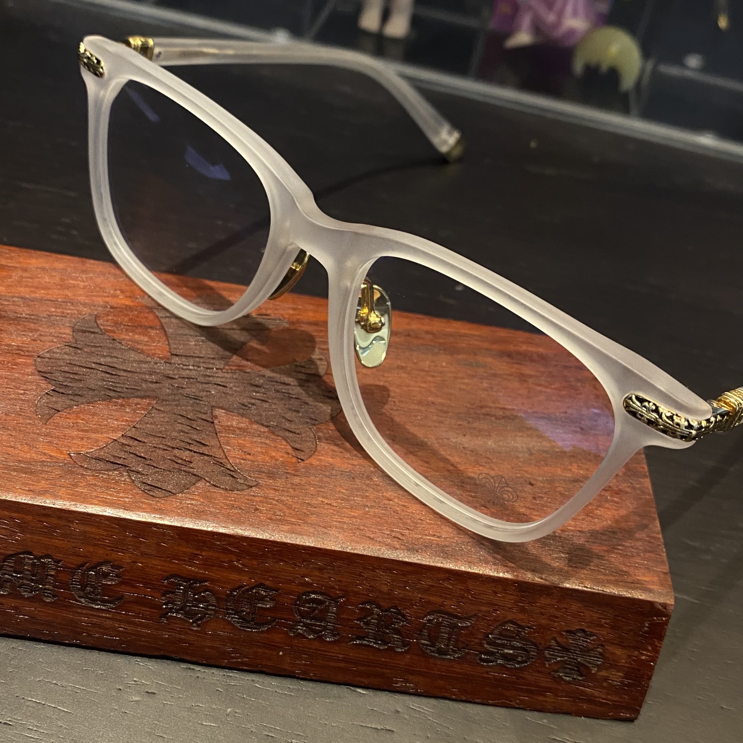 Chrome Hearts Cross EyeglassesSize: Lens width 53mm, Temple width 150mm, Total width 148mm