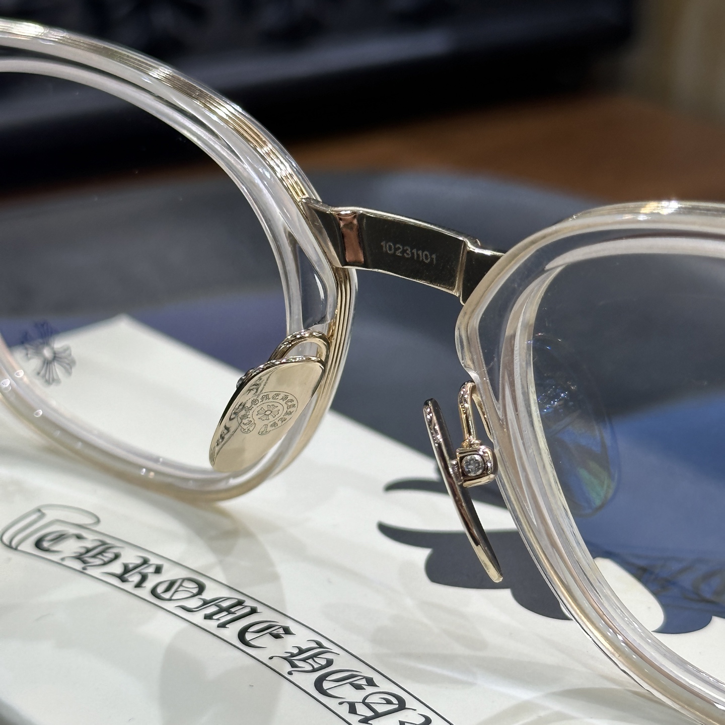 Chrome Hearts Eyeglasses Frames Model: DUCK BUTTERSize: 52 (21-152)Three Colors: Black/Silver, Black/Gold, Transparent Gold