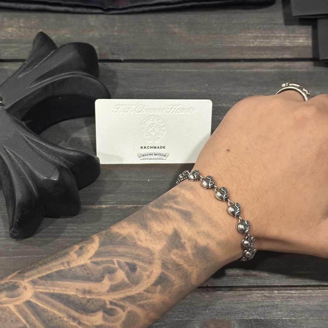 Customer order 🔝 Peach Heart Vine Bracelet