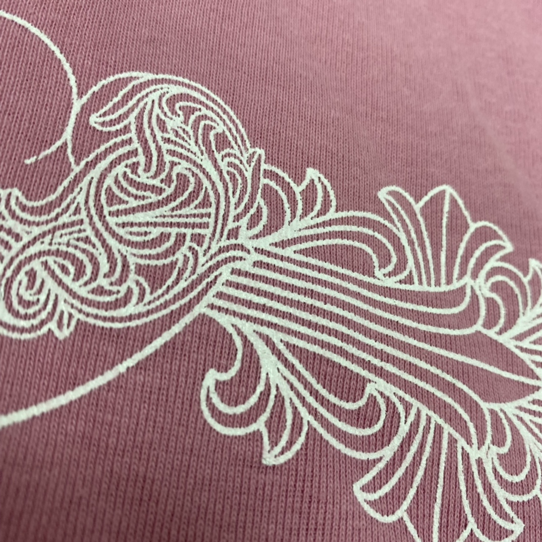 Short sleeve details