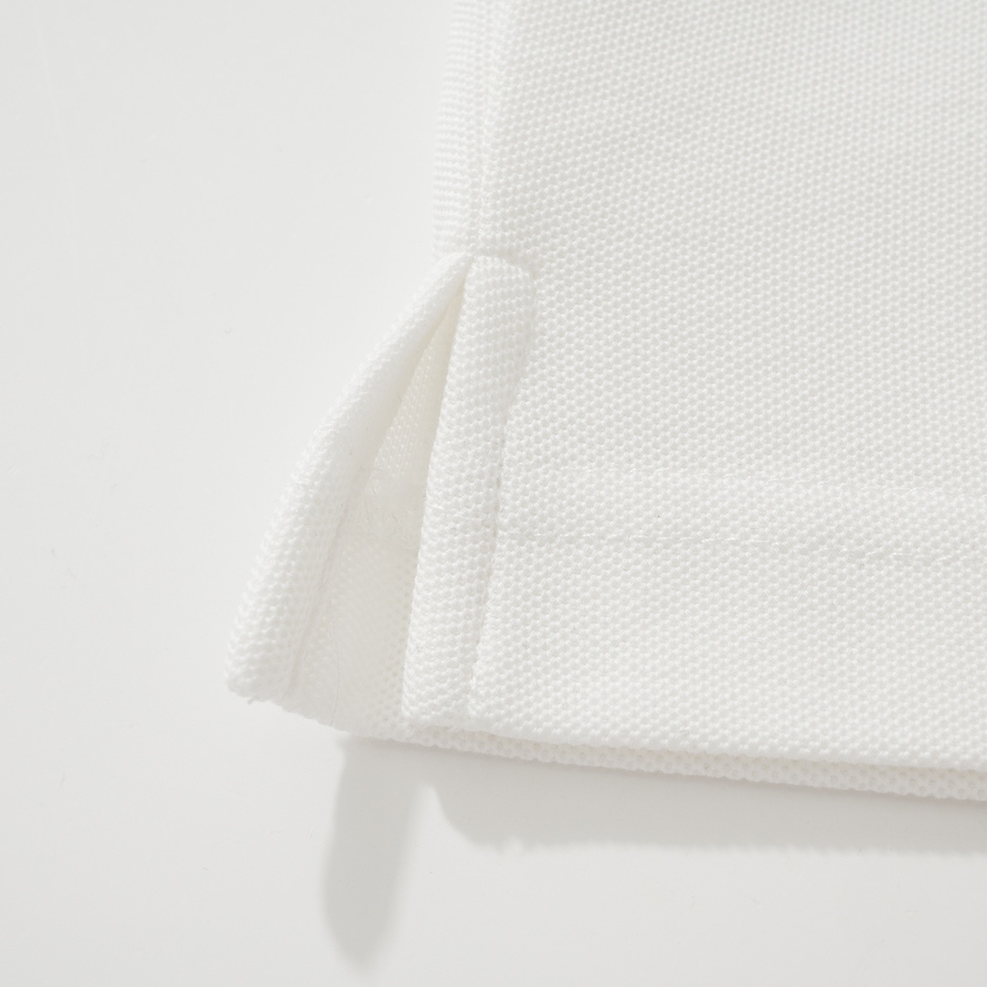 CH Chrome Hearts Exclusive Polo Shirt in Patchwork LeatherThe fabric is made of pique satin, incredibly smooth and comfortable against the skin with a cool feel. It features three top-grain cowhide cross panels on the front and back, and the neck la