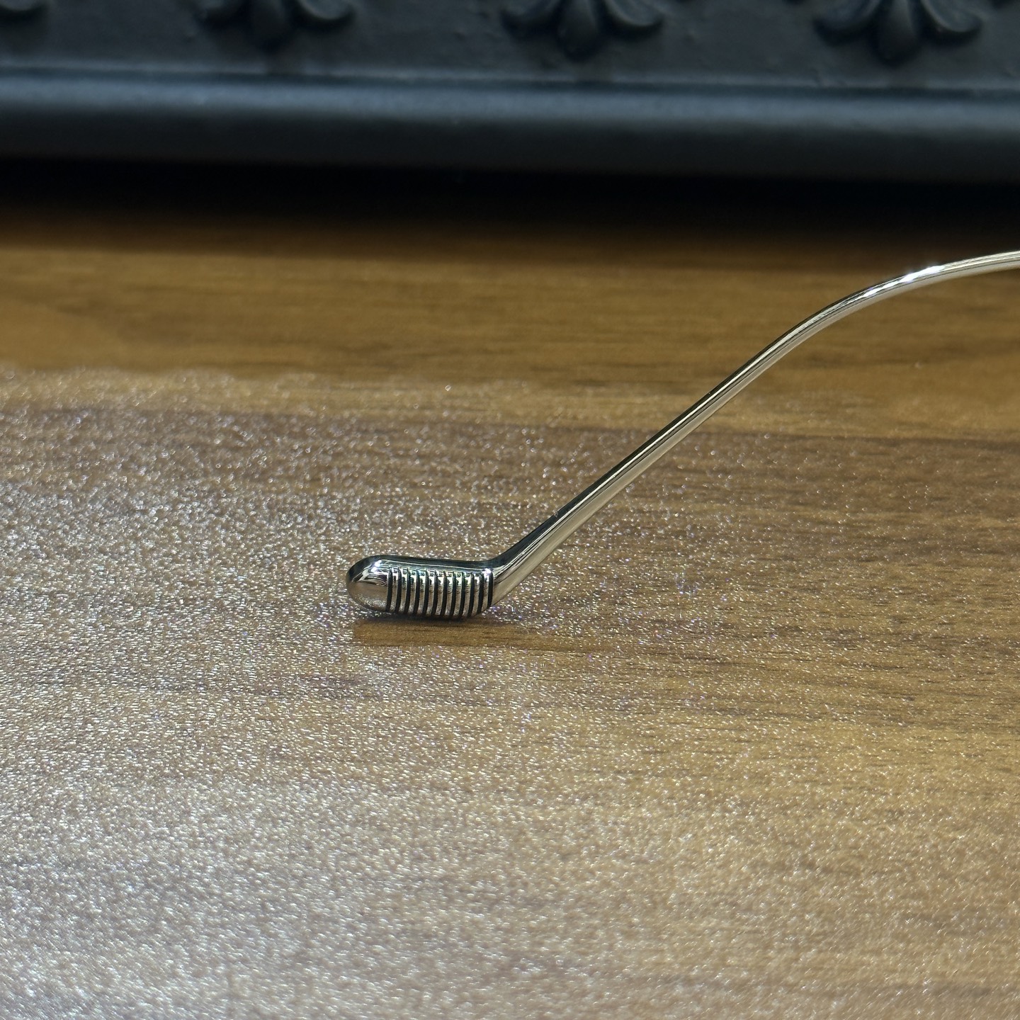 CH Rimless Gold-Wire Eyeglasses Frame Model: SOFFFFFFFFERS IISize: 54-21-148