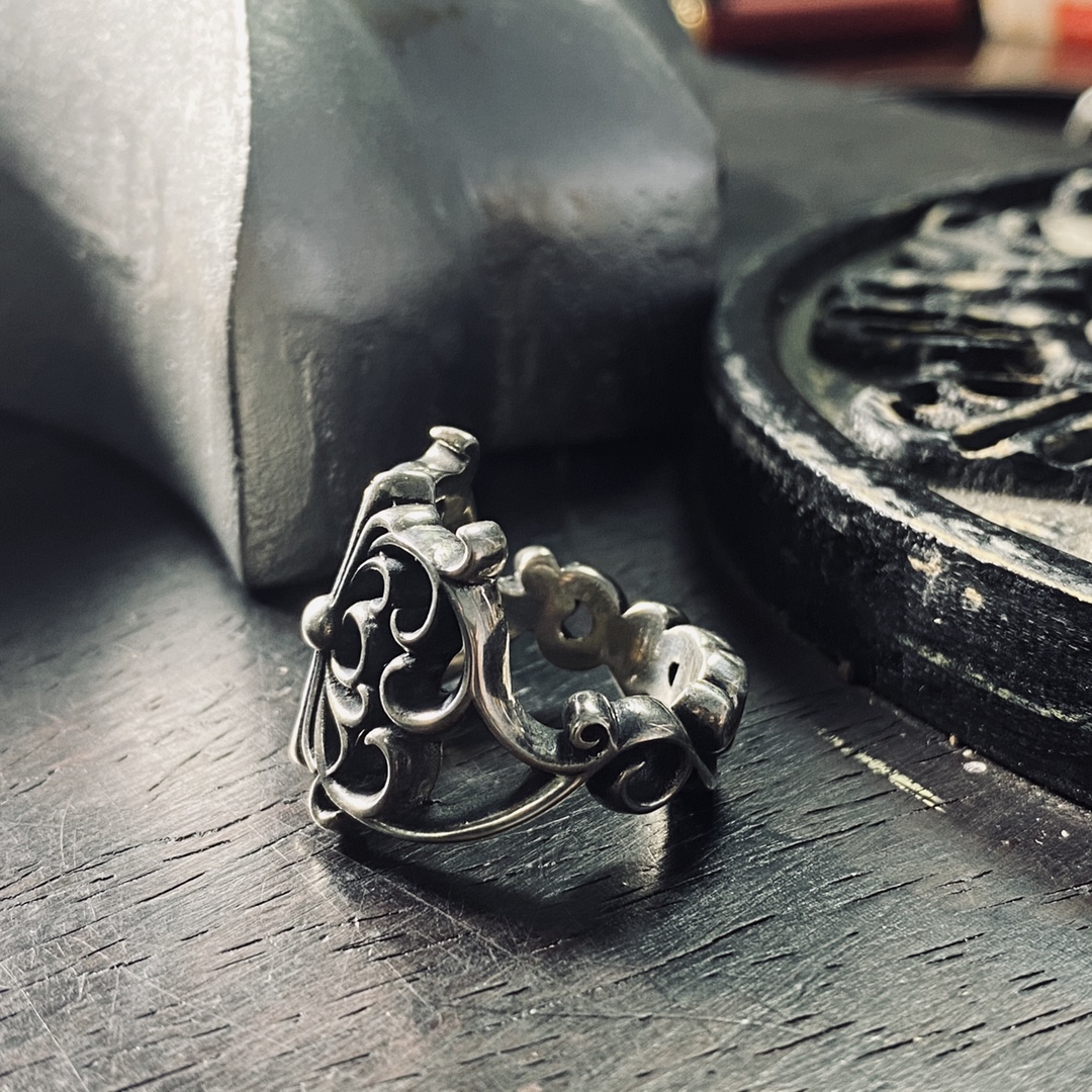 Authentic KK Chrome Hearts Curved Butterfly Flower Ring