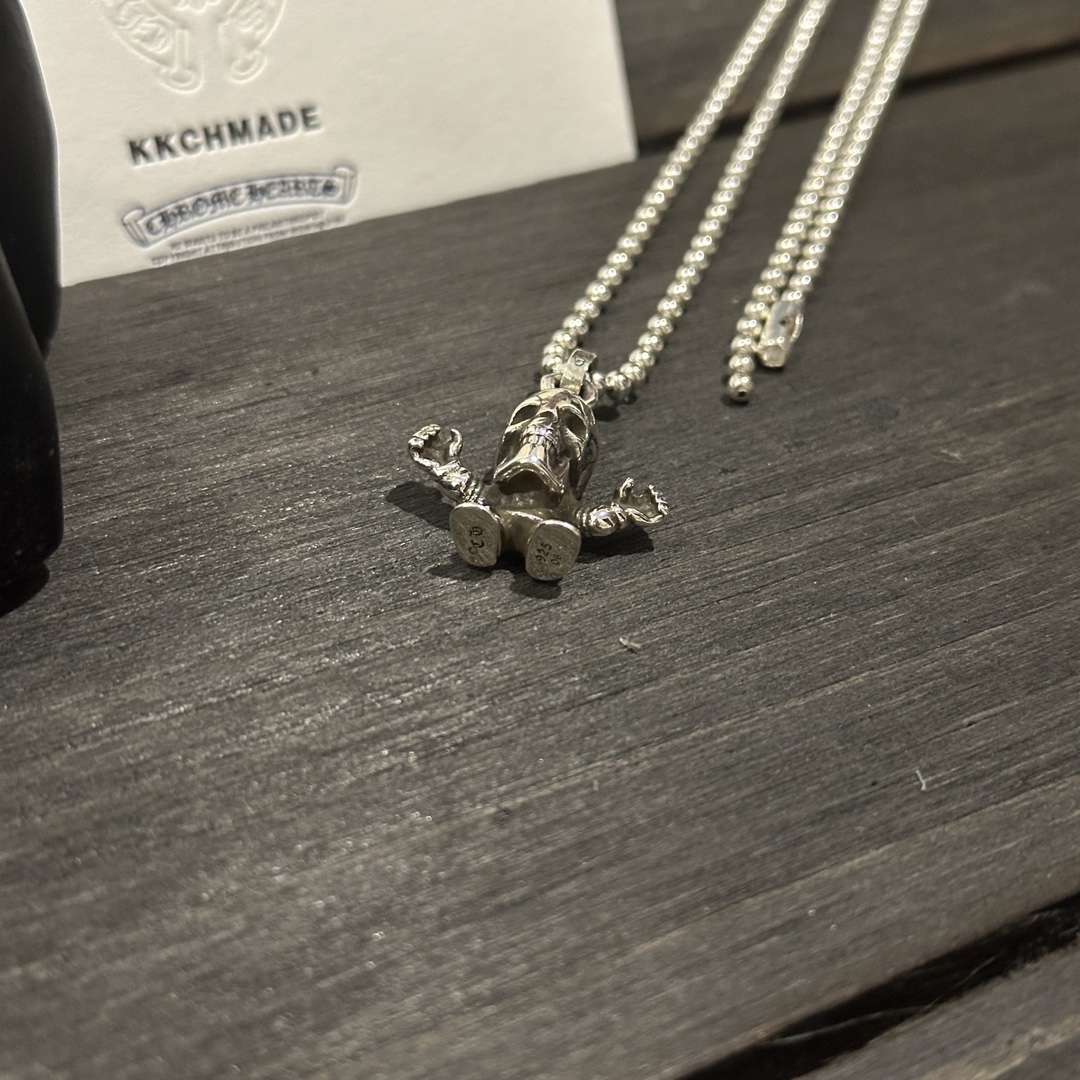 Customer order 🔝Foti small power skull + beaded chain