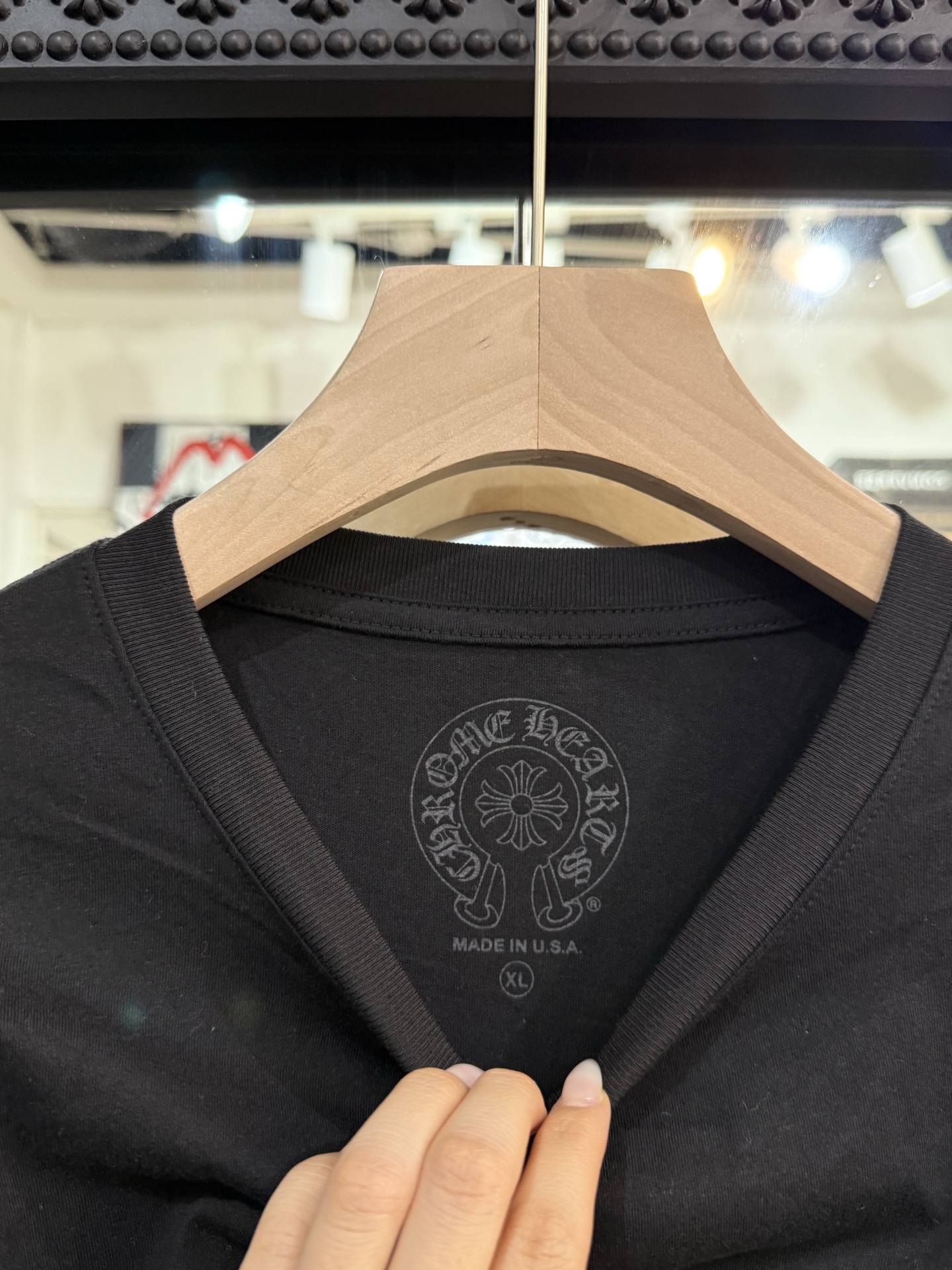 Chrome Hearts Pink Double-Sleeve Cross Vine Back Horseshoe T-Shirt, Black Long-SleeveSize: S M L XL