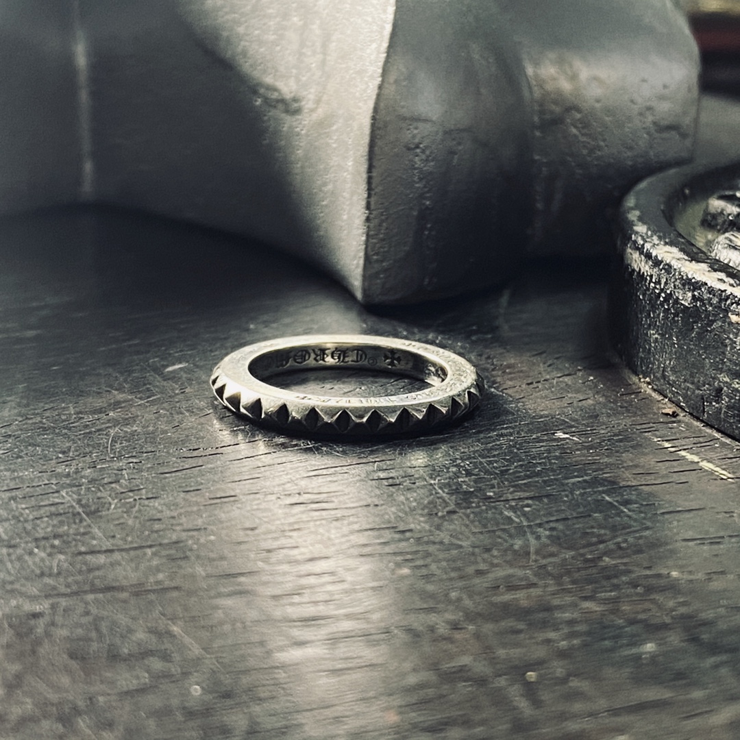 Authentic KK Chrome Hearts ring, delicate studded cross flower design.